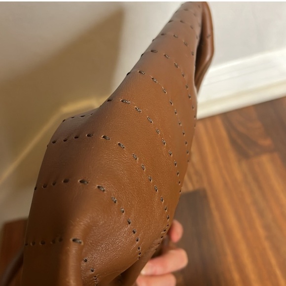 Salvatore Ferragamo handbag - Picture 8 of 8